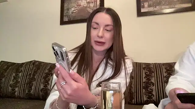 Blondeqlove online show from 12-31-24, 07:40