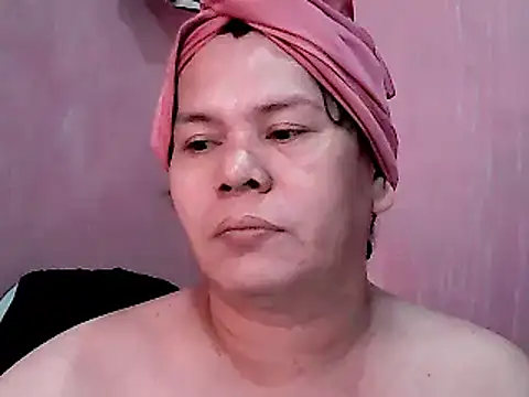 HottyLeciousCum online show from 04-20-26, 01:36