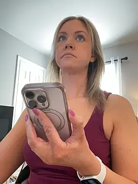 Kay Cakes online show from 02-02-26, 04:49