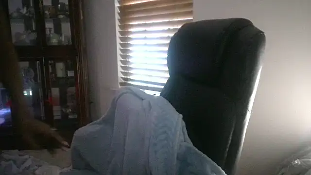 Snapshot of EnticingAaliyah chatting on 09-13-25, 03:34 EnticingAaliyah online show from 09-13-25, 03:34