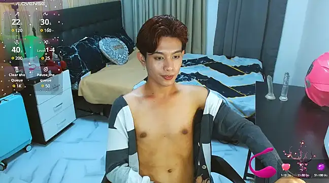 Snapshot of WildestTwink chatting on 03-09-25, 10:41 WildestTwink online show from 03-09-25, 10:41