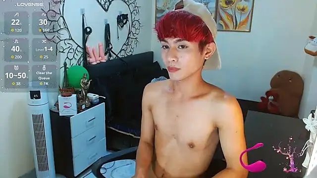 Snapshot of WildestTwink chatting on 09-25-25, 06:11 WildestTwink online show from 09-25-25, 06:11
