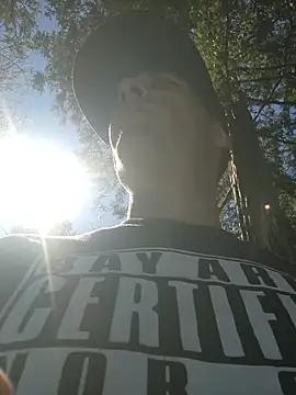 Snapshot of 415cali925 chatting on 03-11-26, 10:27 415cali925 online show from 03-11-26, 10:27