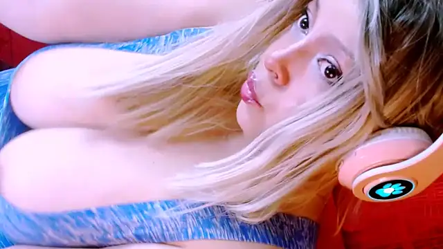 Honey Lucy1 online show from 04-09-26, 08:53