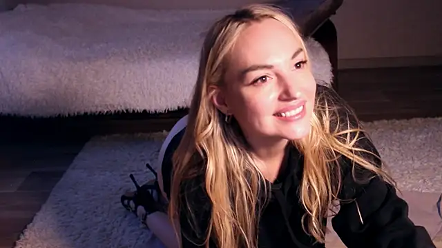 Snapshot of MaryFaith chatting on 02-09-25, 08:11 MaryFaith online show from 02-09-25, 08:11