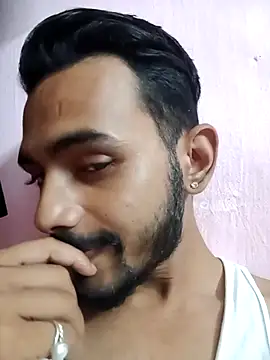 Snapshot of raavan69 chatting on 09-08-25, 03:44 raavan69 online show from 09-08-25, 03:44