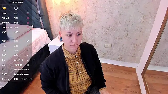 Snapshot of amy_ink chatting on 02-10-25, 11:57 amy ink online show from 02-10-25, 11:57