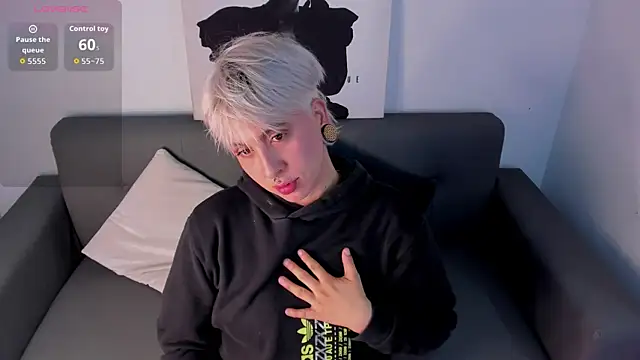 Snapshot of amy_ink chatting on 09-23-25, 11:24 amy ink online show from 09-23-25, 11:24