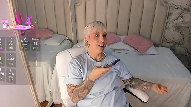 Snapshot of amy_ink chatting on 10-15-25, 11:21 amy ink online show from 10-15-25, 11:21