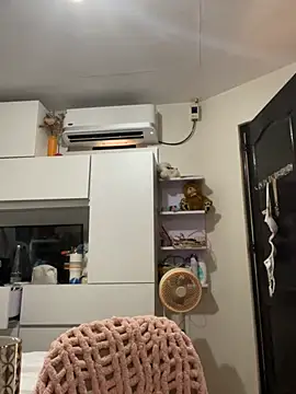 asianmystery203 online show from 03-03-25, 02:36