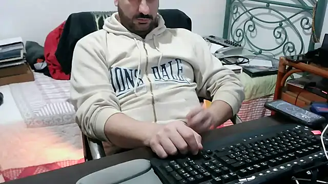 Italian dark desire online show from 01-18-26, 07:06