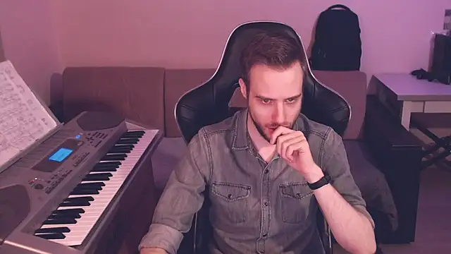 Sweetparker online show from 01-28-25, 05:54