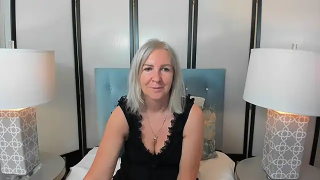 EricaTop online show from 05-31-26, 04:53