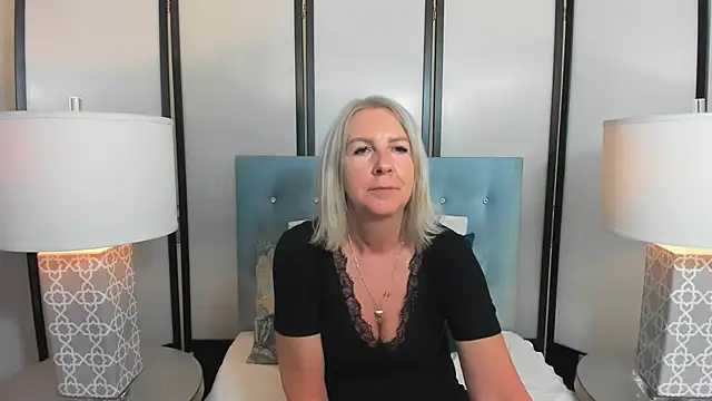 EricaTop online show from 07-01-26, 07:02