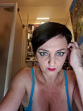 lucillabollente online show from 06-06-26, 04:06