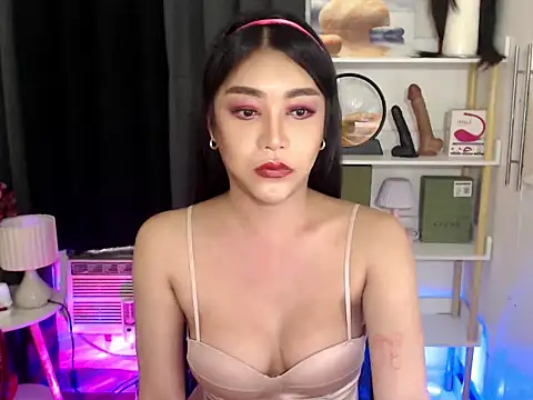 AsianMariaTs online show from 01-30-25, 05:49