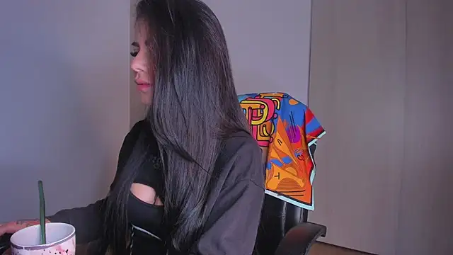 Lisegg  online show from 11-07-25, 10:59