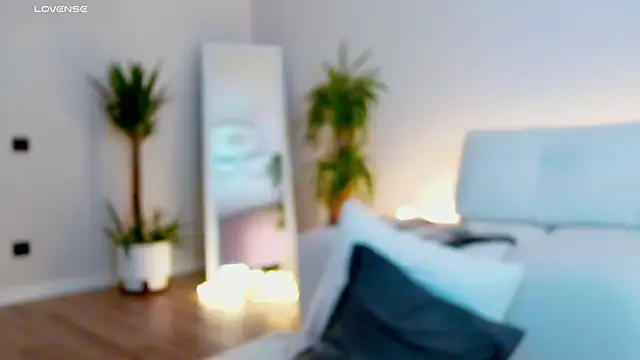 Sinful Eyes online show from 02-16-26, 07:48