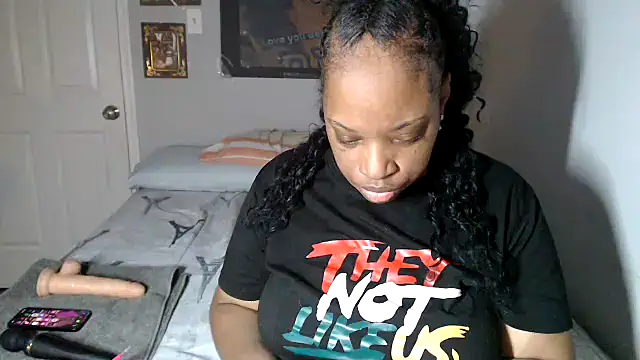 Sexymona1218 online show from 10-22-25, 08:58