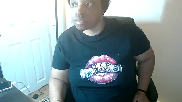 Sexymona1218 online show from 03-24-26, 01:54