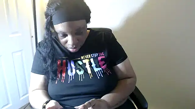 Sexymona1218 online show from 04-17-26, 10:40