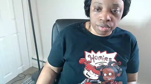 Snapshot of Sexymona1218 chatting on 06-06-26, 12:54 Sexymona1218 online show from 06-06-26, 12:54