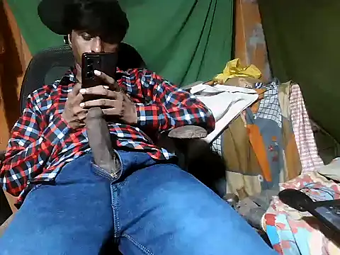 desiboy1101 online show from 06-03-26, 02:19