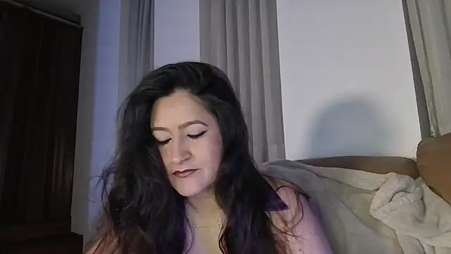 DeesseLuxure online show from 09-23-25, 07:22