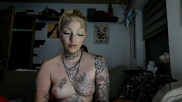 RoxxyInk online show from 05-30-26, 12:52