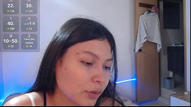 evolet01 online show from 11-26-25, 03:24