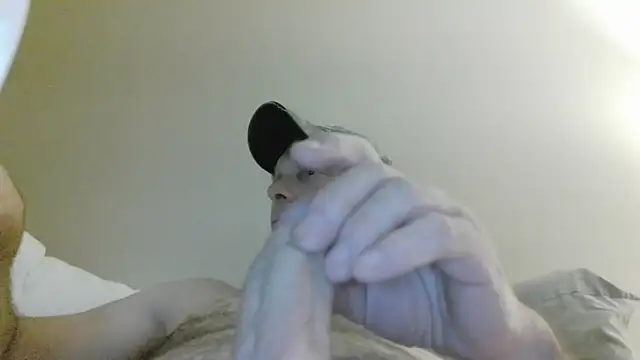 Snapshot of cumhere71 chatting on 06-29-26, 04:30 cumhere71 online show from 06-29-26, 04:30