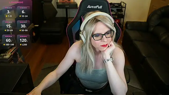 Snapshot of KelseyCobalt chatting on 06-30-26, 07:26 KelseyCobalt online show from 06-30-26, 07:26