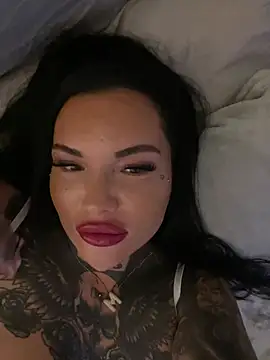  MelinaCurves  online show from 01-11-26, 08:14