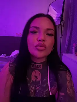  MelinaCurves  online show from 04-17-26, 09:18