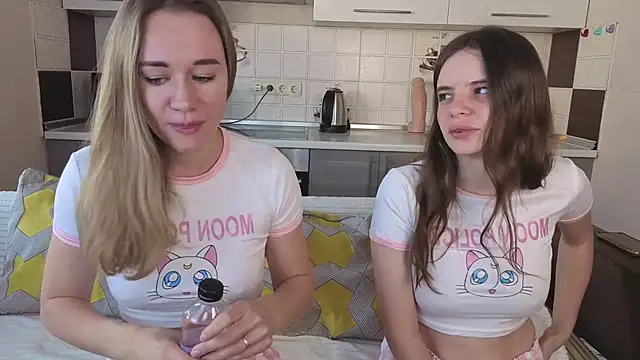 Naughty Alice online show from 11-21-25, 06:12