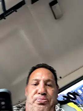 ExoticCarpark online show from 04-22-26, 01:19