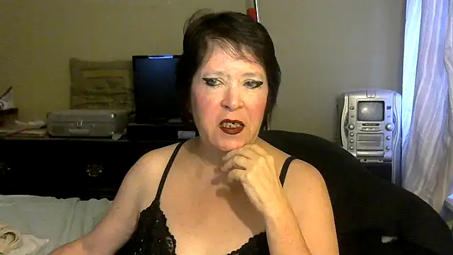 Snapshot of LavondiaStarr chatting on 06-20-26, 01:58 LavondiaStarr online show from 06-20-26, 01:58