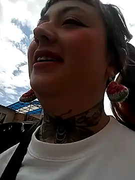 Snapshot of cindy_ink chatting on 12-10-24, 04:38 cindy ink online show from 12-10-24, 04:38