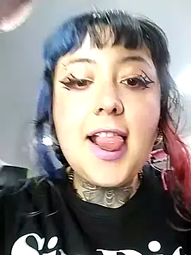 Snapshot of cindy_ink chatting on 02-04-25, 08:49 cindy ink online show from 02-04-25, 08:49