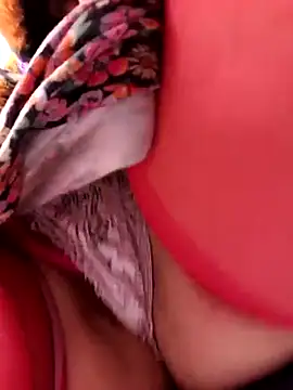 Snapshot of cindy_ink chatting on 03-06-25, 04:38 cindy ink online show from 03-06-25, 04:38