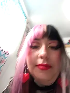 Snapshot of cindy_ink chatting on 09-09-25, 04:17 cindy ink online show from 09-09-25, 04:17