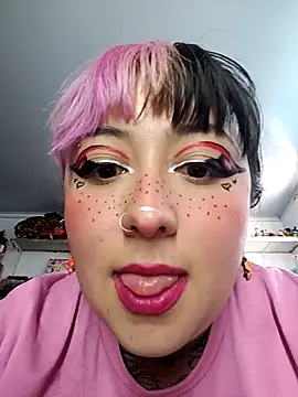 Snapshot of cindy_ink chatting on 09-12-25, 05:24 cindy ink online show from 09-12-25, 05:24