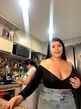 emilyjohanson online show from 12-03-24, 03:22