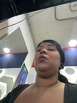 emilyjohanson online show from 01-22-25, 03:29