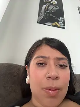 emilyjohanson online show from 06-03-26, 03:39