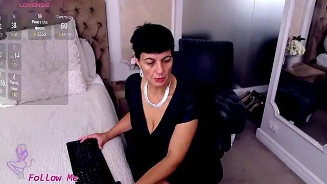 BustyPenellope online show from 09-28-25, 02:50