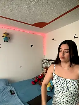 Snapshot of Sofhi_corolinne31 chatting on 12-02-24, 10:23 Sofhi corolinne31 online show from 12-02-24, 10:23