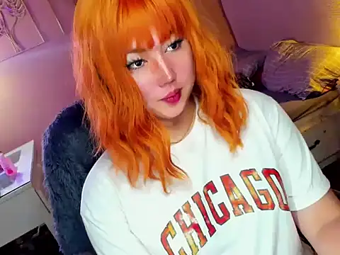 HOTnWILDalice online show from 03-13-25, 01:43