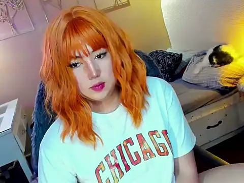 HOTnWILDalice online show from 03-13-25, 09:32