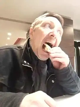 Pokaz2020 online show from 03-08-26, 05:17